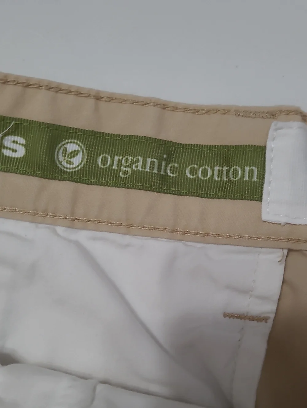 Mountain Khakis Flat Front Organic Cotton Blend Shorts size 33x8